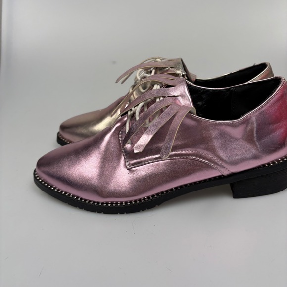 Womens Metallic Pink Rose Gold Oxford Shoes Lace Up Studded Trim Low Heel - Picture 5 of 7